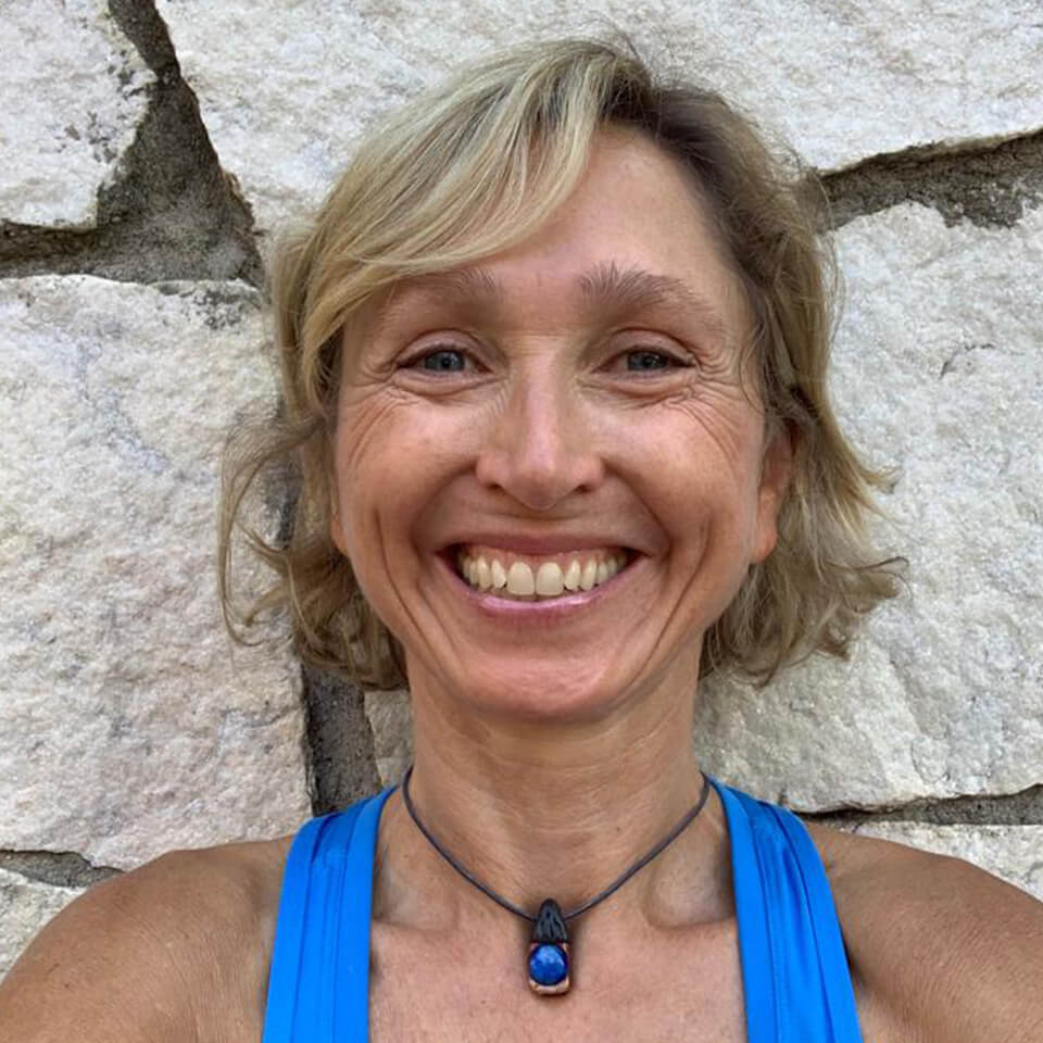 Isabella Nielsen -Yoga Instructor 001